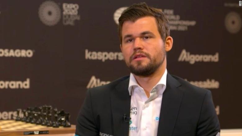 Magnus Carlsen is all business at the World Chess Championship