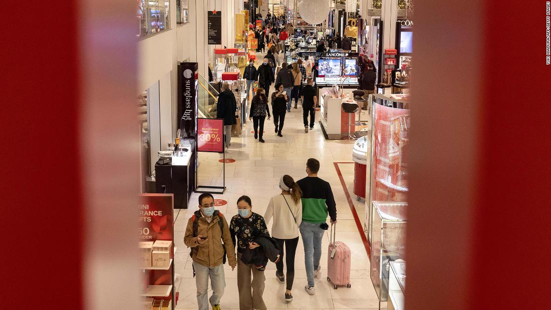 Black Friday bounces back from 2020. Shoppers hit stores again