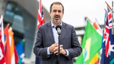 Pakula speaks at the Australian Open title welcome ceremony in February.