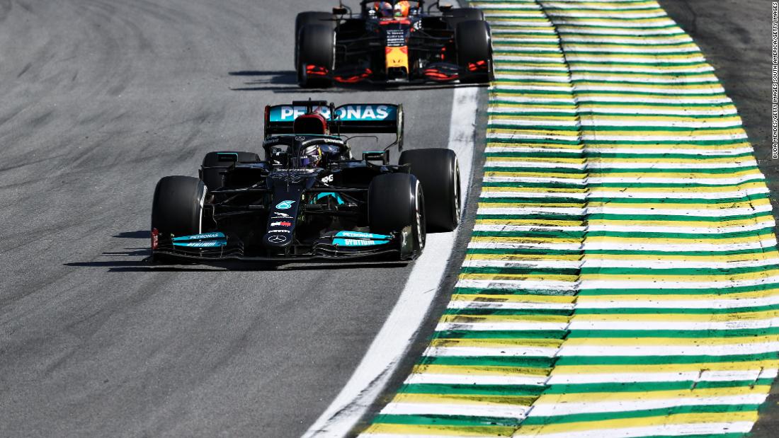 F1: Bagaimana Red Bull mengejar ‘raksasa’ Mercedes