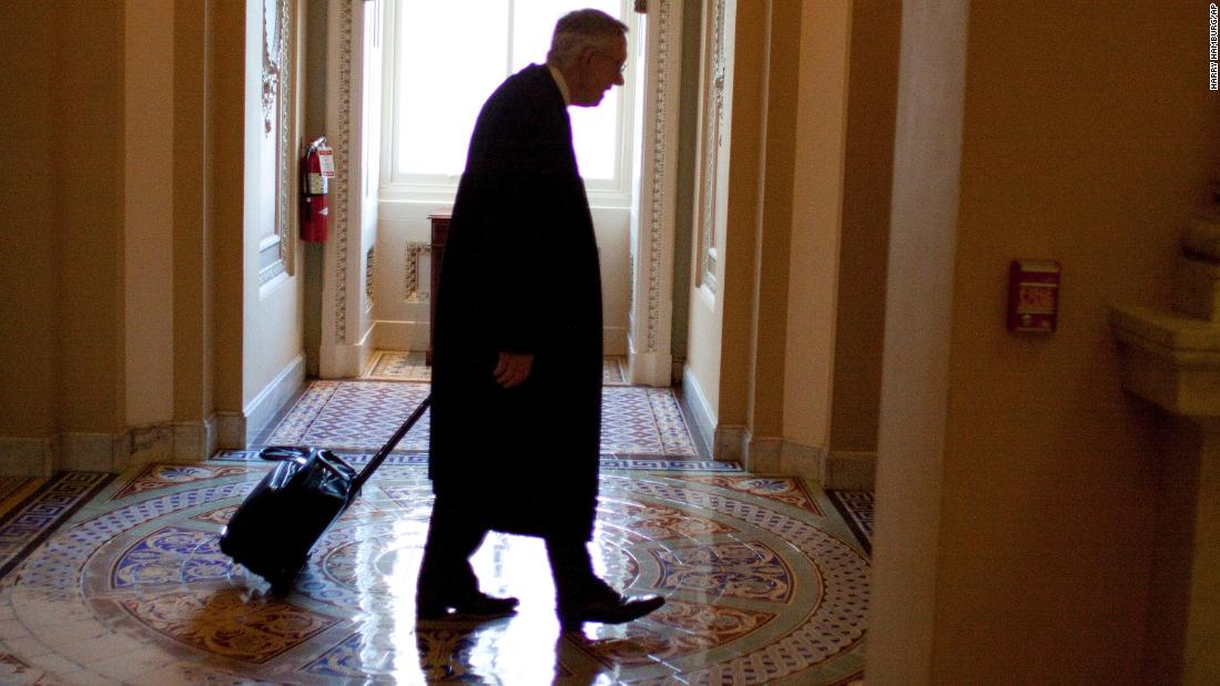 Reid arrives on Capitol Hill in 2009.