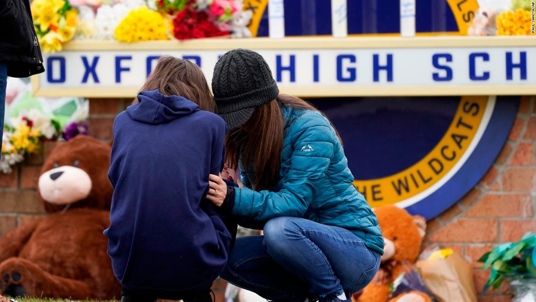 There is a manhunt for parents of the Michigan high school shooting suspect, but two attorneys say they are not fleeing - CNN