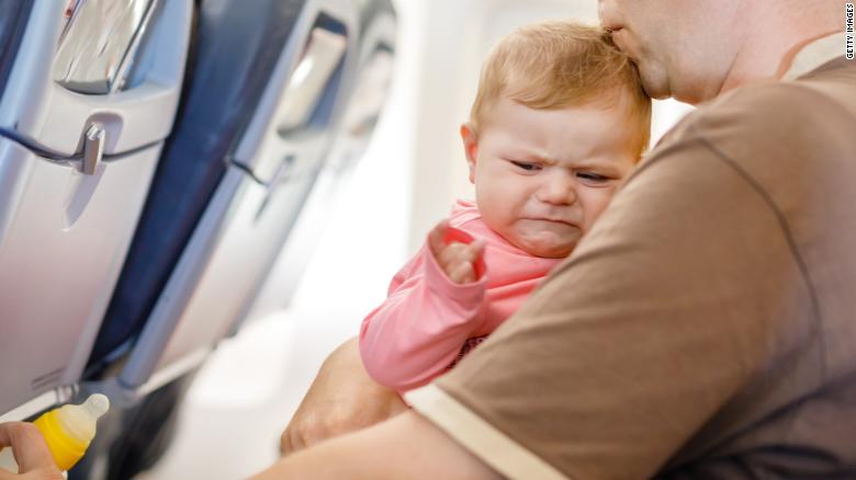 Tips to make flying with children a breeze