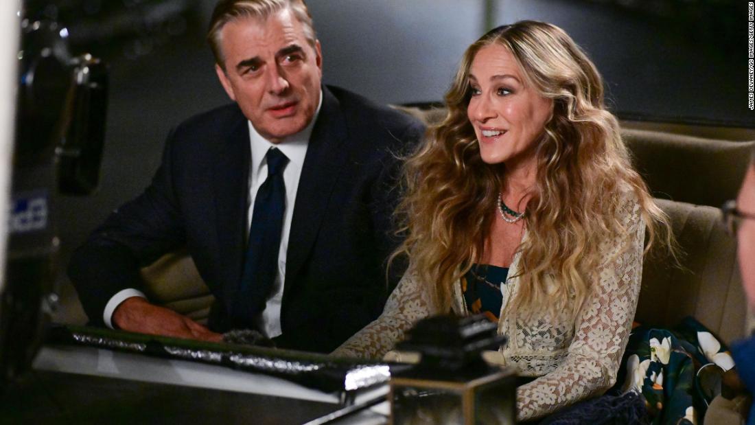 Chris Noth explains why Carrie didn't call 911 on 'And Just Like That...'