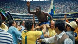 211209211554 01 pele obit restricted hp video Photos: Soccer legend Pelé | CNN
