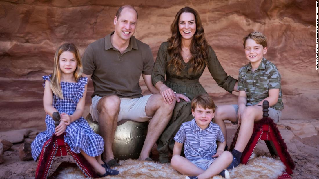 Prince William and Catherine, Duchess of Cambridge release family Christmas card