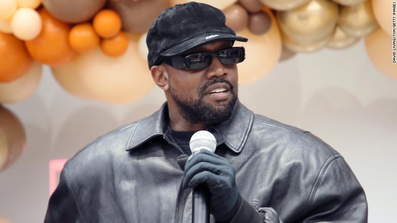 Kanye West begs Kim Kardashian to ‘run right back’ to him