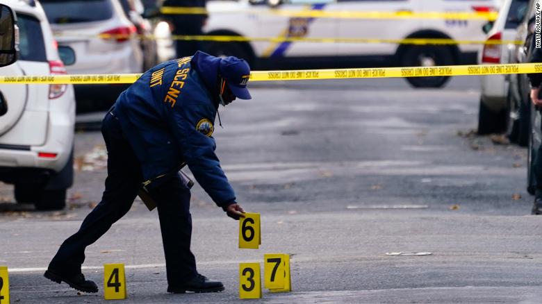 9 major cities set all-time homicide records 