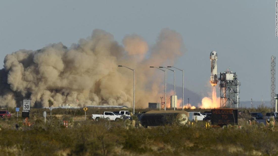 Michael Strahan, Alan Shepard's daughter and four others rocket to the edge of space