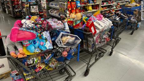 Kentucky man raises money to buy toys for kids affected by deadly tornadoes