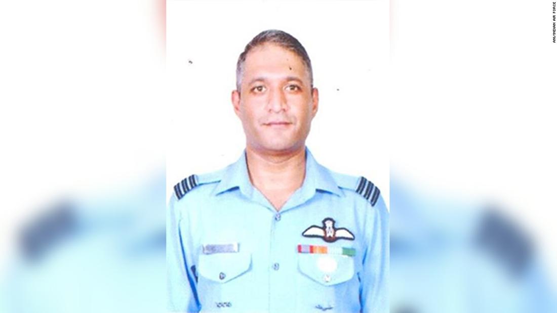 India's highest ranking military officer killed in helicopter crash which  has left only one survivor, World News