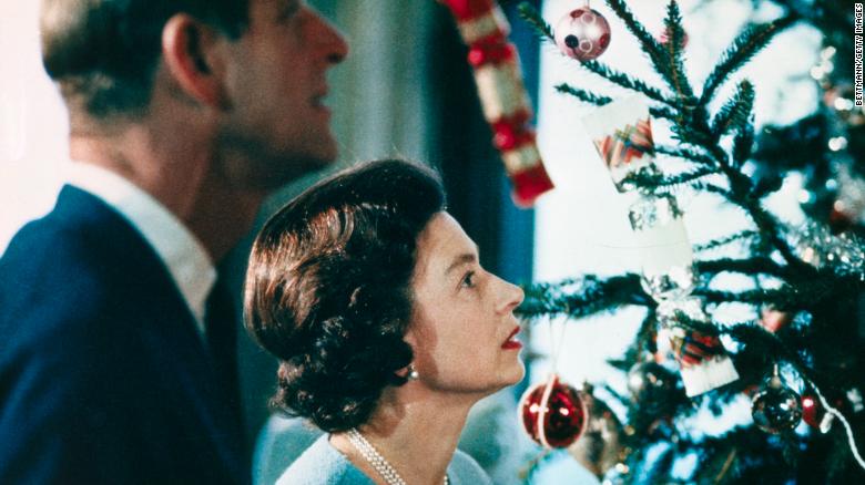 What Christmas looks like at the Queen’s house
