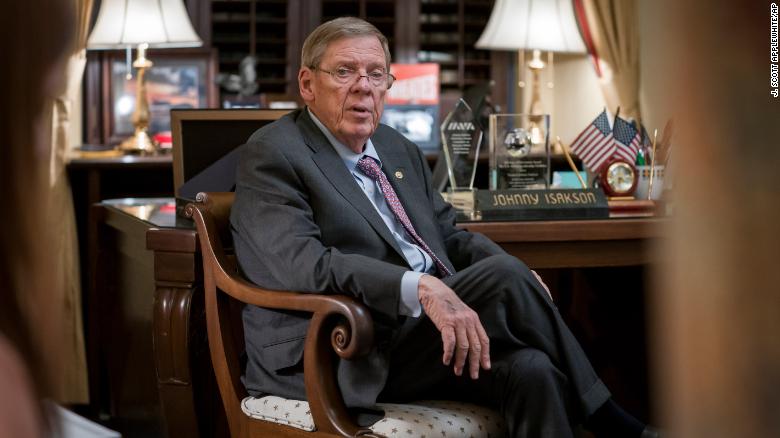 Former Sen. Johnny Isakson dies at the age of 76