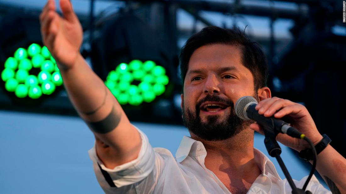 El izquierdista Gabriel Boric, de 35 años, ganó las elecciones presidenciales en Chile.