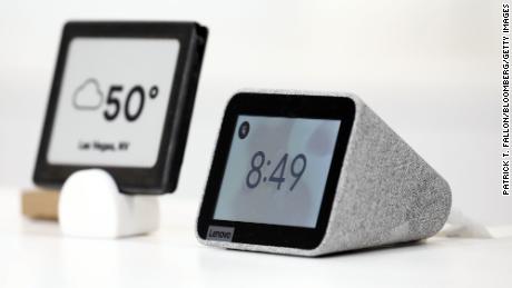 A Lenovo Smart Clock is shown on the right