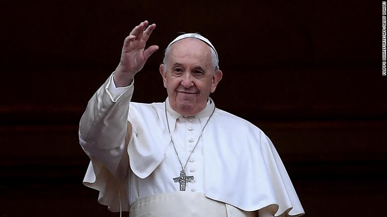 The Pope reflects on relationships in pandemic times in his traditional Christmas address