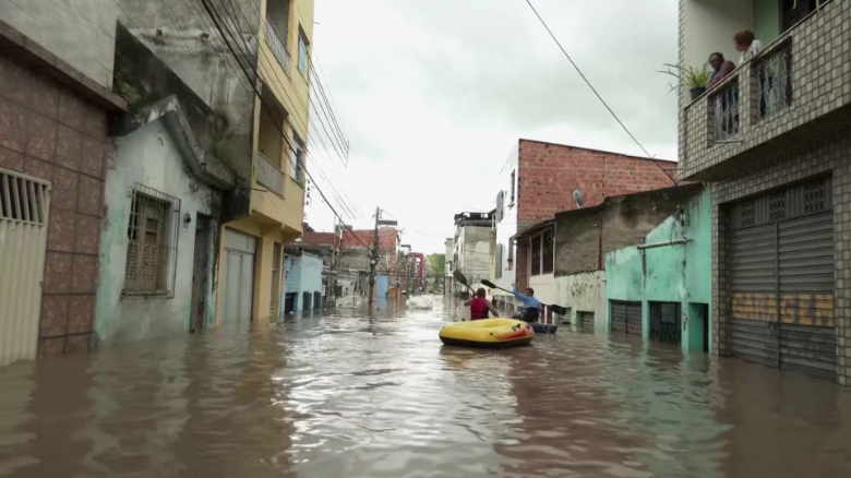 Brazil flooding: Deadly flooding in Brazil kills at least 20 and ...