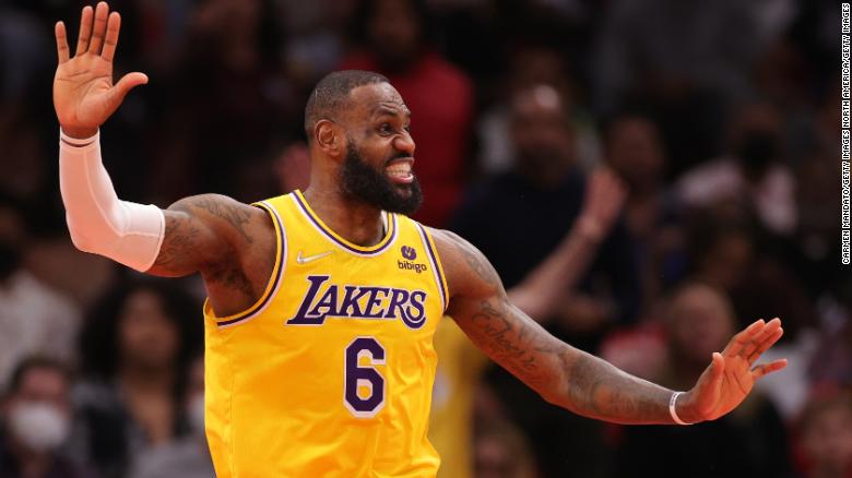 LeBron James reaches 36,000 career points as Los Angeles Lakers beat the Houston Rockets