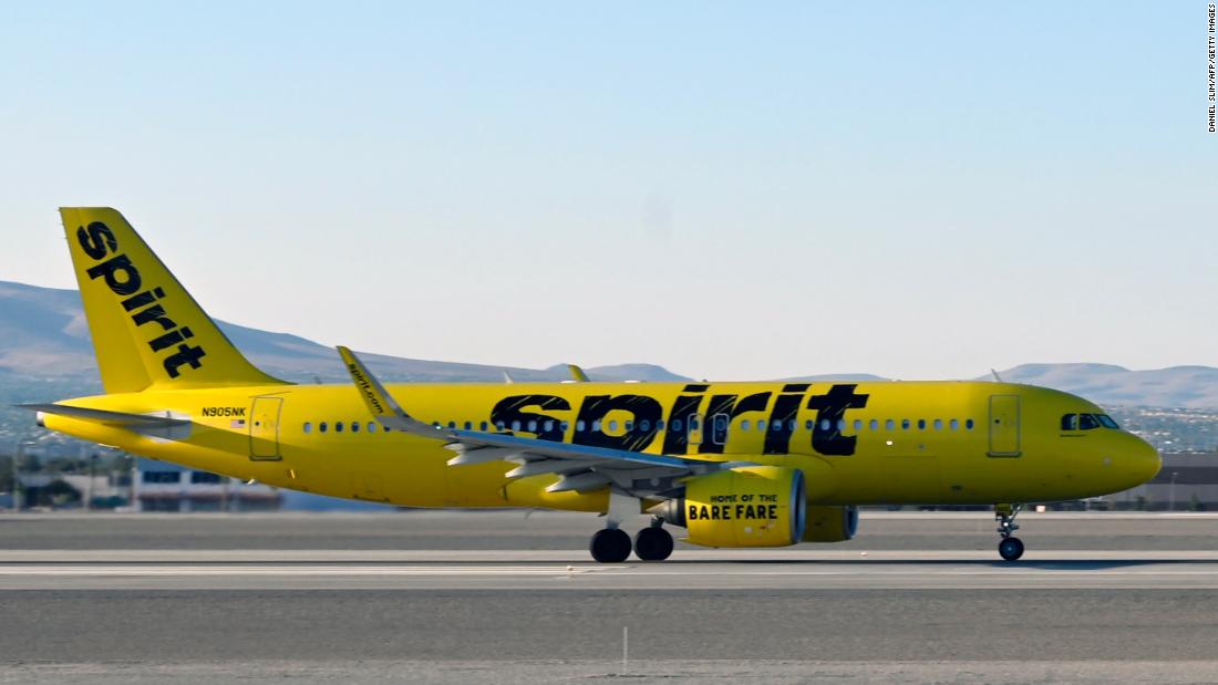 Spirit Airlines to double flight attendant pay through January 4 – CNN