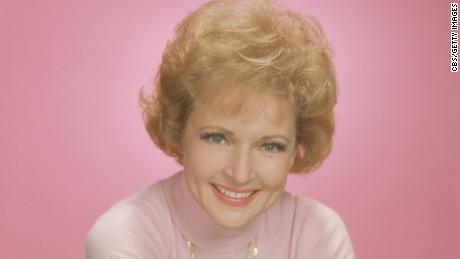 American actress and activist Betty White, as Sue Ann Nivens, in a publicity portrait for the CBS situation comedy &#39;Mary Tyler Moore,&#39; Studio City, Los Angeles, California, 1974. (Photo by CBS Photo Archive/Getty Images)