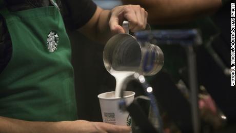 Starbucks unveils its new employee vaccine policy