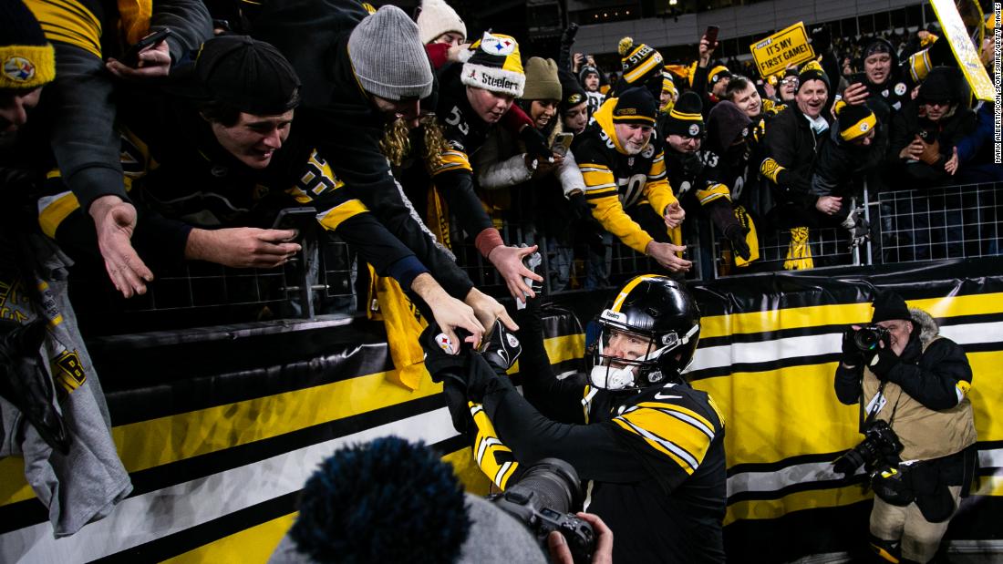 Monday Night Football: Ben Roethlisberger leads Steelers to emotional win in potentially his last game in Pittsburgh – CNN