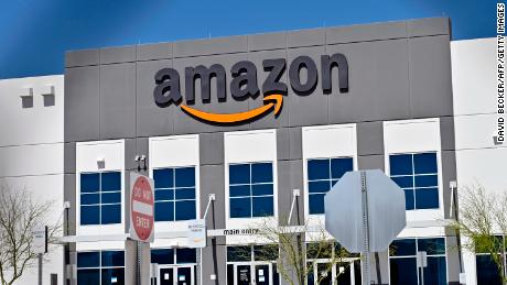 Amazon shortens Covid paid leave for US employees