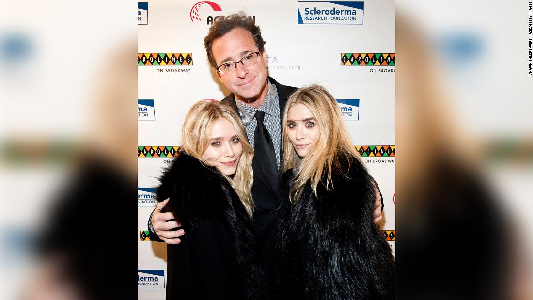 Mary-Kate dan Ashley Olsen ‘sangat sedih’ atas kematian Bob Saget