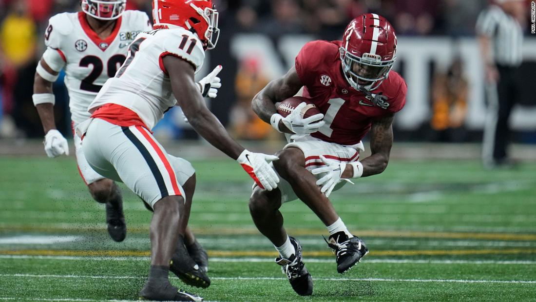 Alabama wide receiver Jameson Williams injures his knee after a second-quarter catch. He was taken to the locker room and later ruled out for the rest of the game. Alabama was already down one star receiver after John Metchie tore his ACL in the SEC title game.