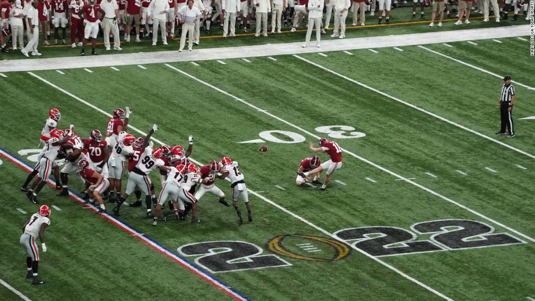 Reichard connects on one of his three first-half field goals.