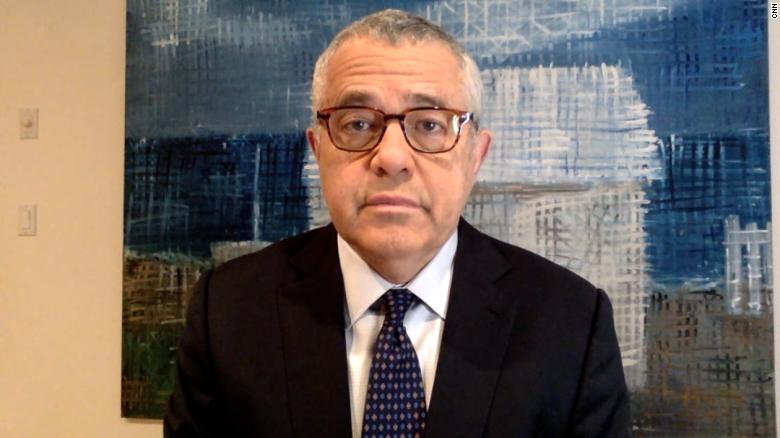 Toobin: This issue is &#39;front and center&#39; in this case 