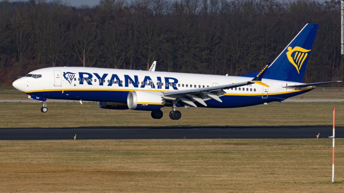Ryanair can't stop trolling Boris Johnson