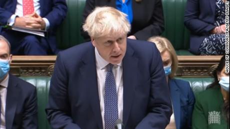 Boris Johnson si scusa per aver partecipato alla festa 