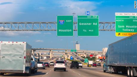 The expansion of Houston&#39;s Interstate 10 to more than 20 lanes hasn&#39;t solved congestion.