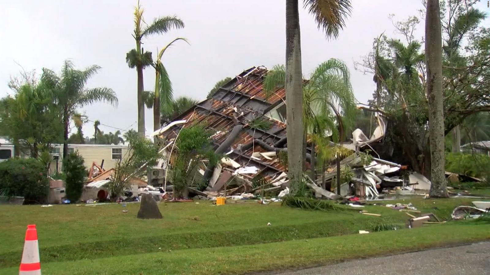 Florida tornadoes destroy dozens of homes, leave 7,000 customers