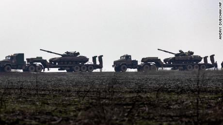 EE.UU. sopesa más apoyo militar a Ucrania para resistir a Rusia si invade
