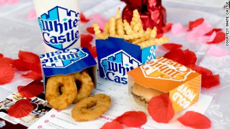 White Castle cancels & # 39; fine dining & # 39;  on Valentine & # 39; s Day