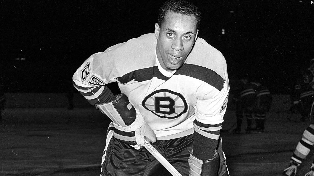 NHL lobbies for Willie O'Ree to get Congressional Gold Medal