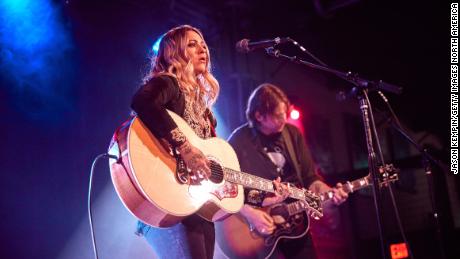 (From left) Morgan Wade and Sadler Vaden perform at 3rd &amp; Lindsley in Nashville, Tennessee, on March 18, 2021. 