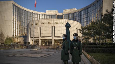 China blijft kritische leenrentes verlagen om zijn economie te ondersteunen