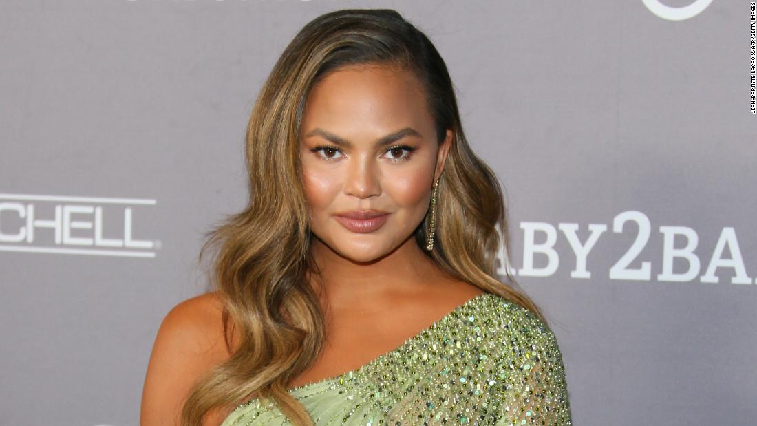 Chrissy Teigen celebrates being six months sober