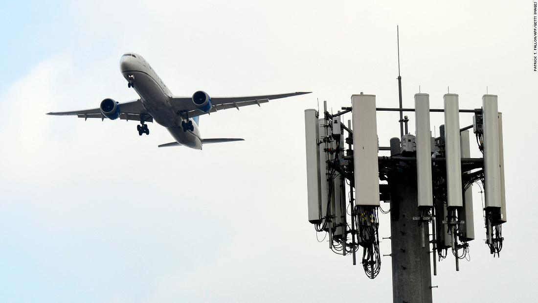 Major airlines say the 5G doomsday scenario is over