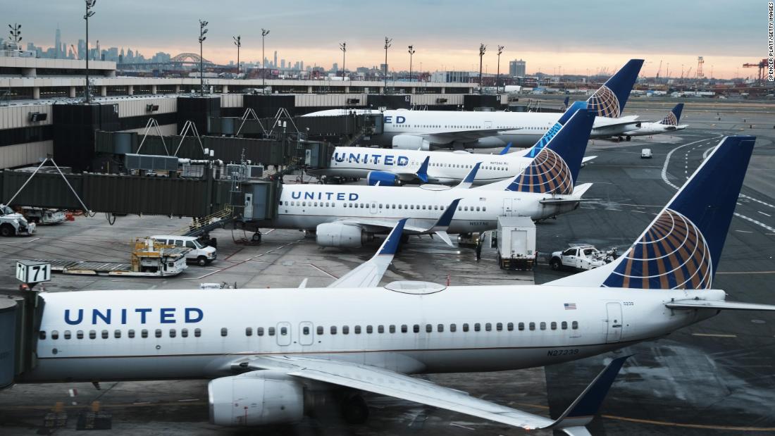 United Airlines flight turns around due to 'disruptive passengers' | CNN Travel