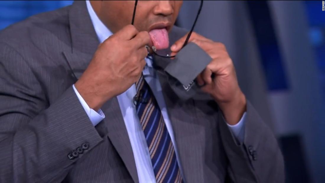 'Oh, come on Chuck!': Charles Barkley shares unique technique on live TV