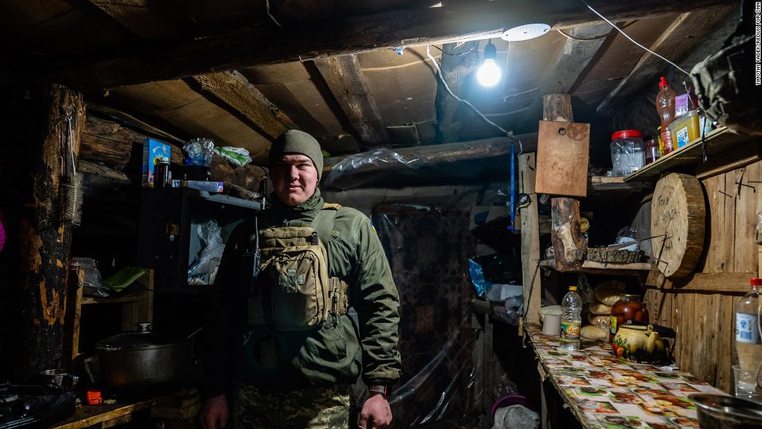 A look inside a Ukrainian trench on the front lines.