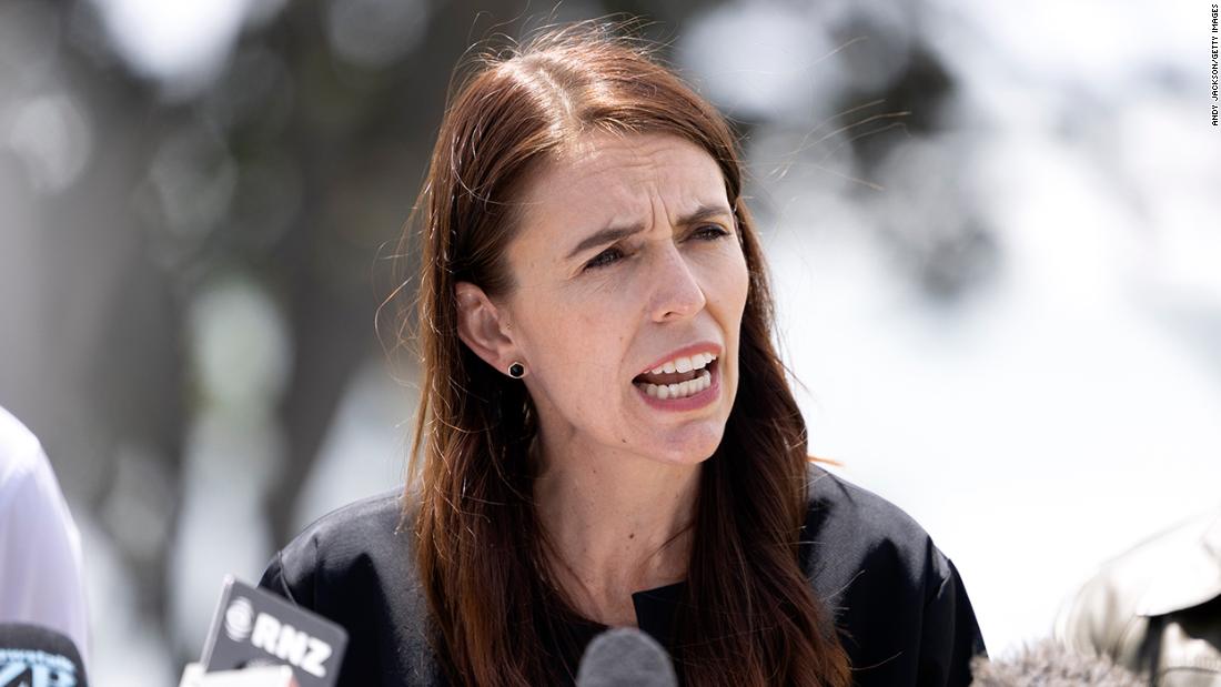 Jaunzēlandes premjerministre Džesinda Ārderna atceļ kāzu plānus Omicron pieauguma dēļ