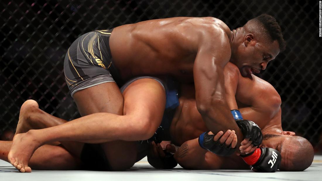 Francis Ngannou Opens As Heavy Betting Favorite Against Derrick Lewis Hot Sex Picture