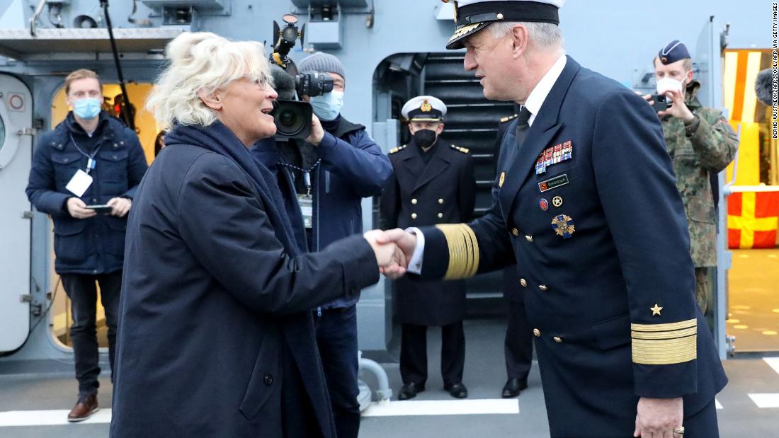 Photo of Der deutsche Marinechef ist zurückgetreten und bezeichnet Putin als „verdiente Ehre“.