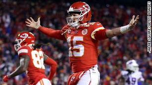 NFL: Kansas City Chiefs defeat Buffalo Bills - face Tampa Bay in