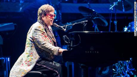 NEW ORLEANS, LOUISIANA - JANUARY 19: Elton John performs during the Farewell Yellow Brick Road Tour at Smoothie King Center on January 19, 2022 in New Orleans, Louisiana. (Photo by Erika Goldring/Getty Images)